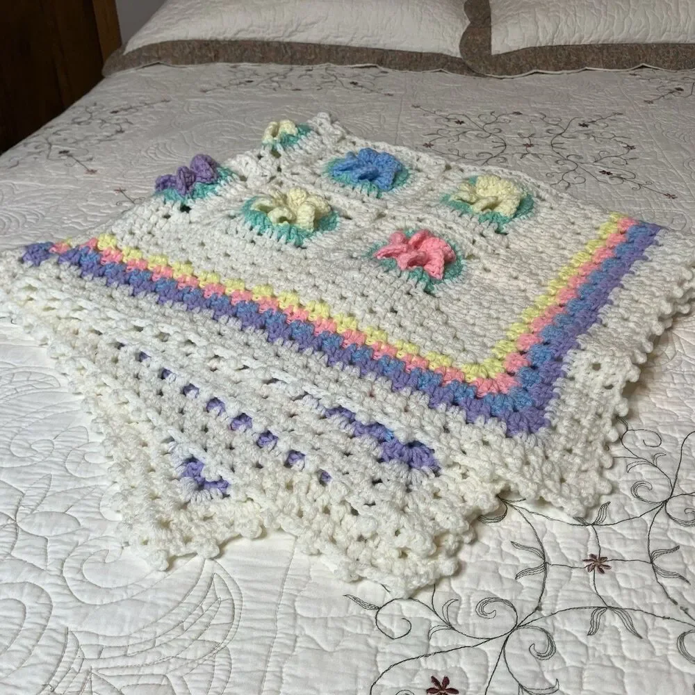 Vtg Handmade Crochet Granny Blanket Afghan Baby Spring Pastel 3D Roses Flowers